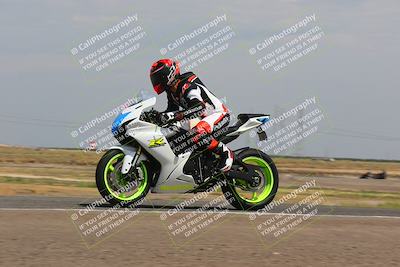 media/Sep-10-2023-Pacific Track Time (Sun) [[44210541ad]]/Group B/1220pm (Wheelie Bump)/